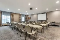 Comfort Suites Southgate-Detroit Hotels in Taylor