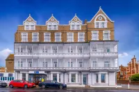 San Clu Hotel, Bar & Brasserie Hotels in Broadstairs and St. Peters