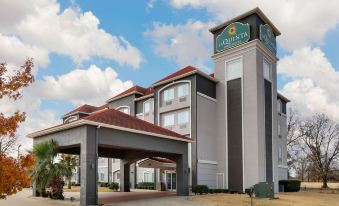 La Quinta Inn & Suites by Wyndham Lindale