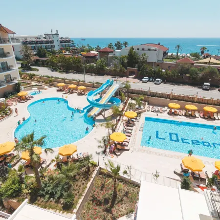 L'Oceanica Beach Resort