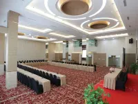 Grand Royal Denai Hotel Hotels in Bukittinggi