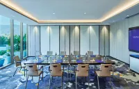 Vivanta Navi Mumbai Turbhe