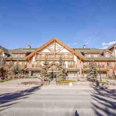 Canalta Lodge Hotel Exterior