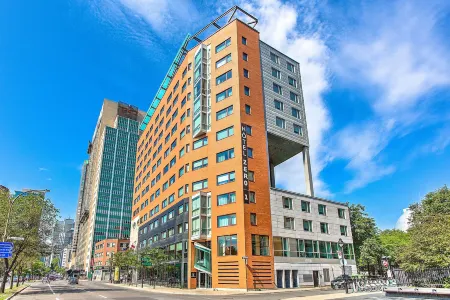 Hotel Zero 1 Montreal Отели рядом с достопримечательностью «Парк Жан-Драпо»