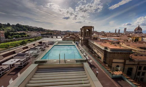 Plaza Hotel Lucchesi