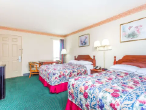 Days Inn by Wyndham Cornelia Hotels in Cornelia