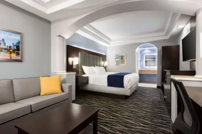 Days Inn & Suites by Wyndham Houston Hobby Airport Hôtels à : Houston