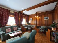 Hotel Beau Sejour Pré-Saint-Didier Hotels near Zerotta