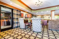 Quality Inn Hotels in Lumberton