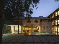Elephant Trail Hotels near Udawalawe National Park