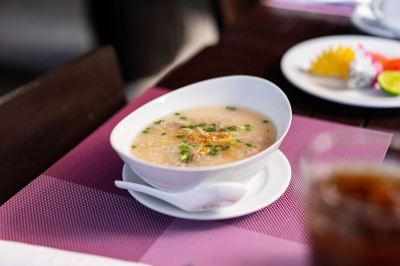 料理 ザ リーフ オーシャンサイド リゾートの写真