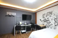 Business Hotel Busan Station