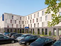 PLAZA INN Dachau - München - parking