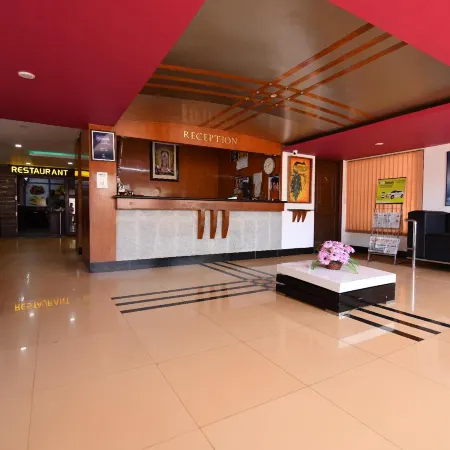 Lake View Hotel