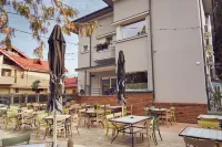 Villa Piazzetta - breakfast