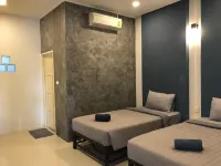 CoCo Tree Resort Hotel di Thap Sakae