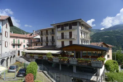 Hotel Posta Hotel dekat Borgo di Arnosto