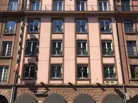 Hôtel Diana Dauphine Отели рядом с достопримечательностью «Fontaine de Janus»