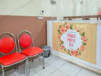 RedDoorz Near BG Junction Surabaya Hotels in Bubutan