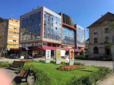 Hôtel des Trois Rois Các khách sạn ở La Chaux-de-Fonds