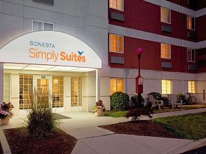 Sonesta Simply Suites Boston Braintree