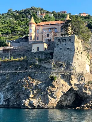 Rooms B&B Riviera Hotels in Maiori
