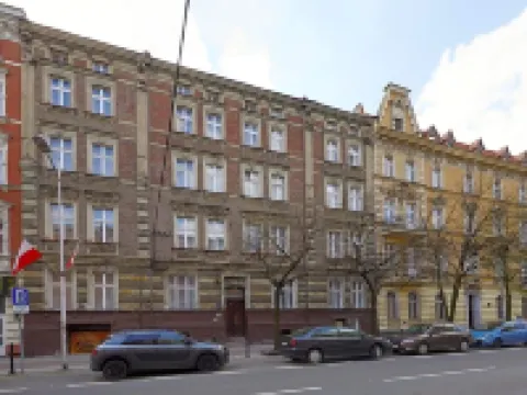 Jagiellonska 3 ApartHotel - Deluxe Rooms with King Beds, City Center, Free Wifi! Hotels in Katowice