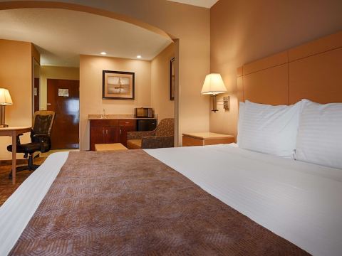 SureStay Plus Hotel by Best Western Roanoke Rapids I 95