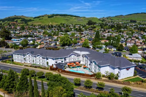 Hampton Inn Vallejo - Pools