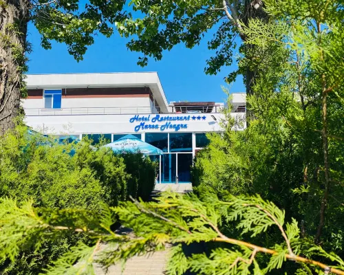 Hotel Marea Neagra Mamaia โรงแรมในคอนสตันตา