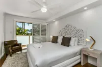The Terraces Main Beach Hotels in Byron Bay