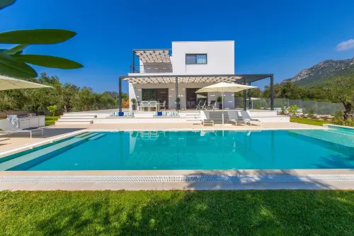 Almyra Villas