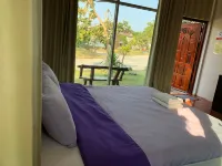 Wanmanee Resort Suwannaphum فنادق في Suwannaphum