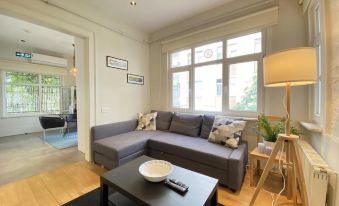 Dreamy and Central Flat in Beyoglu - Housity