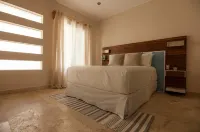 Shavanna Hotel Boutique Hotels in San Pedro Mixtepec