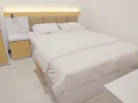 Griya Anggrek Hotel, Guest House dan Kos Eksklusif Trenggalek Hotel dekat Camp Waduk Wonorejo