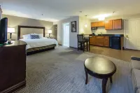 Chocksett Inn and Restaurant Hotel di Fitchburg