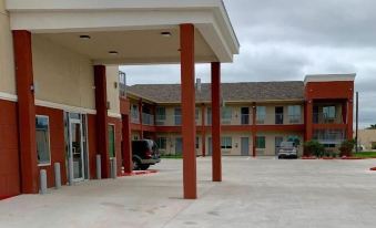 HomeStay Inn & Suites Edinburg