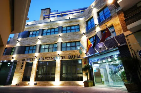 Aparthotel Bahía Отели в г. Мар-Менор