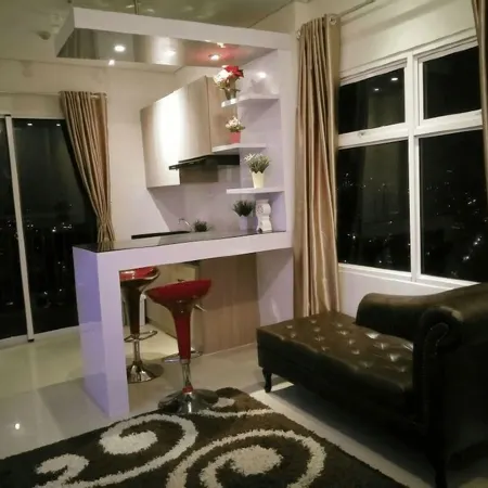 Central Park Mall Madison Park Apartment Отели рядом с достопримечательностью «Торговый центр Central Park»