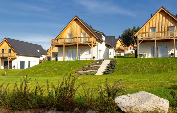Lakeside Village 29