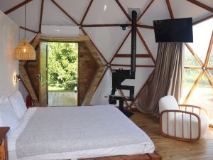 Mandalin Glamping