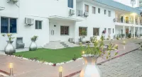 Hôtel la Falaise Bonanjo