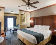 Comfort Suites Gainesville Hotels in Valley View