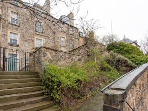 Altido Calton Hill Idyllic Cottage Feel Next 2 Princes St