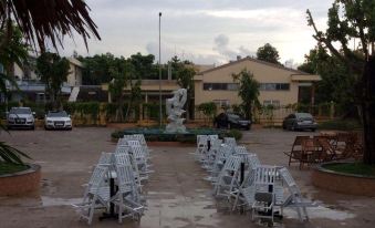Huong Sen Hotel