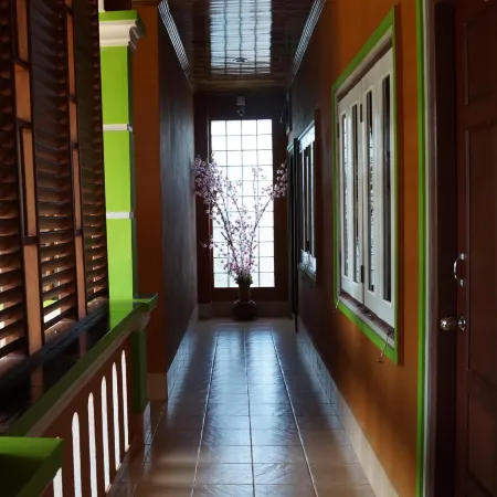 Phetphaylin Hotel