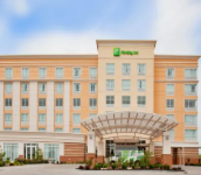 Holiday Inn KANSAS CITY AIRPORT by IHG