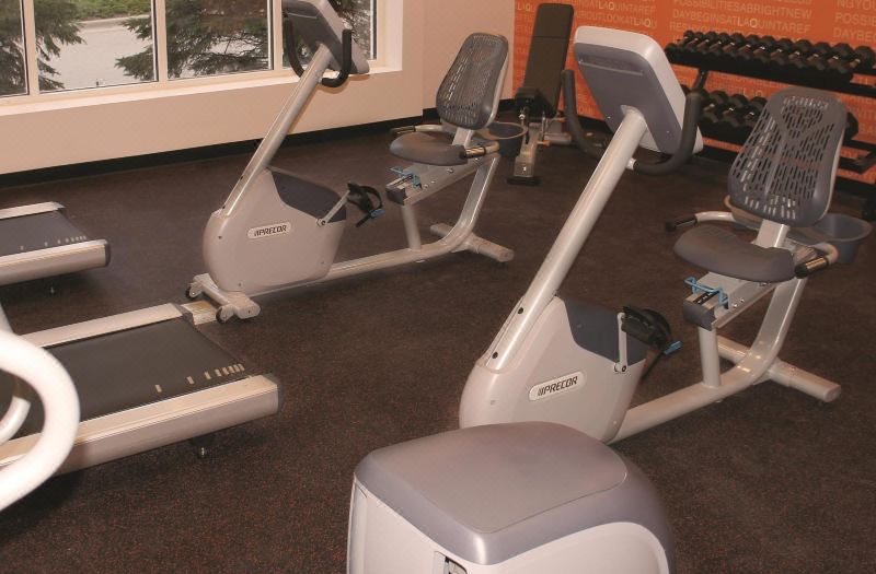 La Quinta Inn & Suites by Wyndham St. Paul-Woodbury photo 4