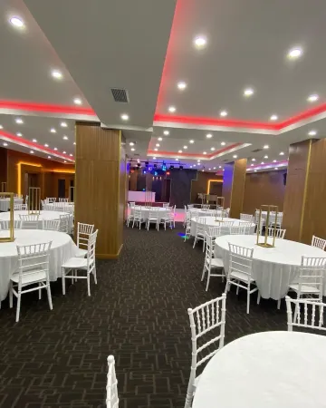 Eymen Otel